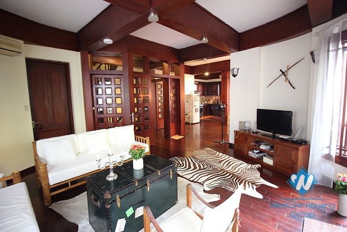 Charming house with swimming pool for rent in Westlake area